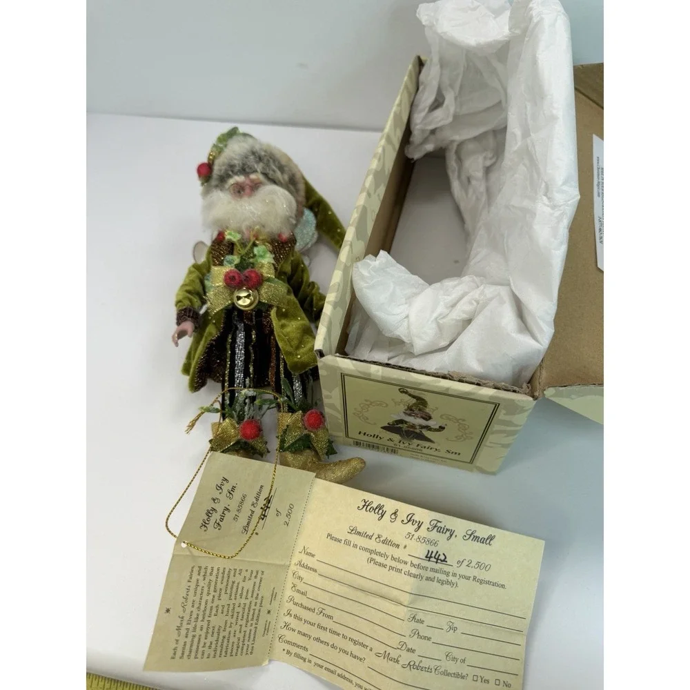 Mark Roberts Fairy Small Holly And Ivy Christmas Limited Edition 51-85866
